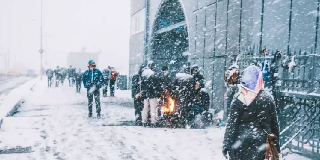 Kara kış sadece bu kentlere uğruyor! Türkiye’nin en çok kar yağışı alan şehirleri: Resmen beyaz örtüyle kaplanıyor 1